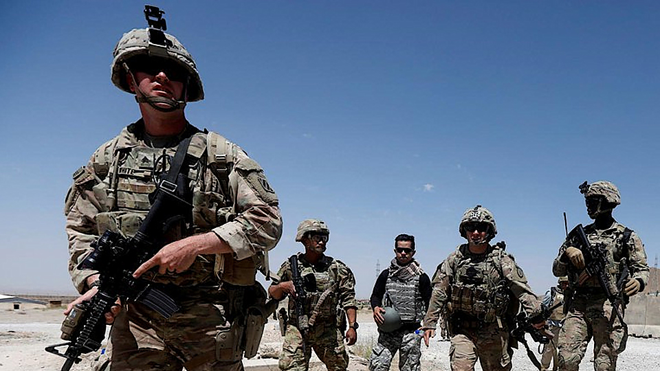 Binh sĩ Mỹ tuần tra tại căn cứ thuộc tỉnh Logar, Afghanistan. Ảnh: Reuters