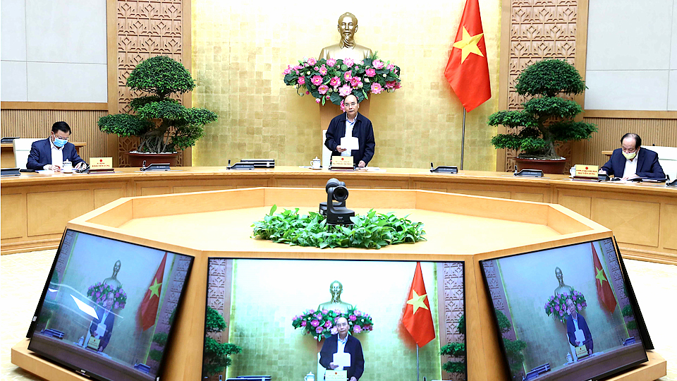 Thủ tướng Nguyễn Xuân Phúc phát biểu tại cuộc họp. Ảnh: Thống Nhất - TTXVN