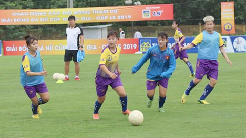 Câu lạc bộ nữ Sơn La đá tập tham dự Giải bóng đá nữ cúp quốc gia-Cúp LS 2019. 