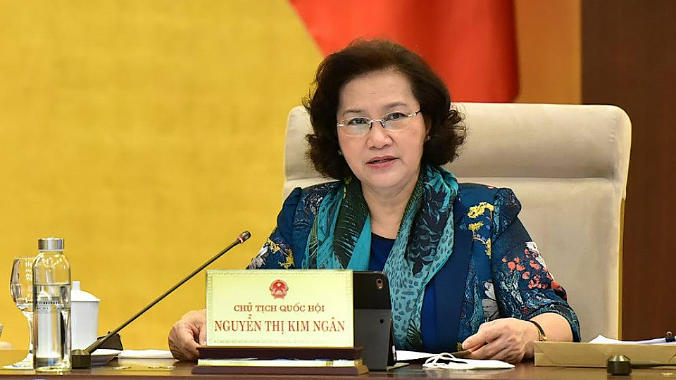 Chủ tịch Quốc hội Nguyễn Thị Kim Ngân phát biểu tại phiên họp. Ảnh: VGP/Lê Sơn