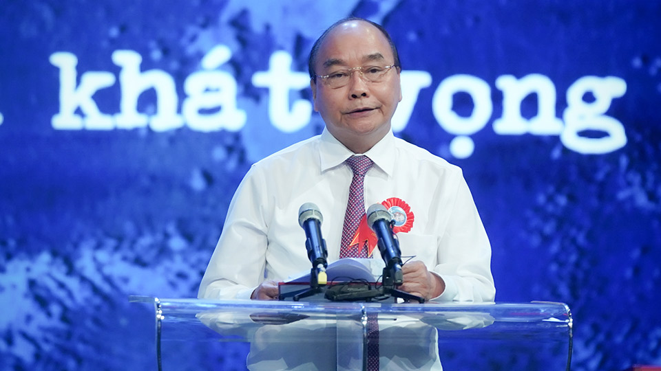 Thủ tướng Nguyễn Xuân Phúc phát biểu tại chương trình.  Ảnh: VGP/Quang Hiếu