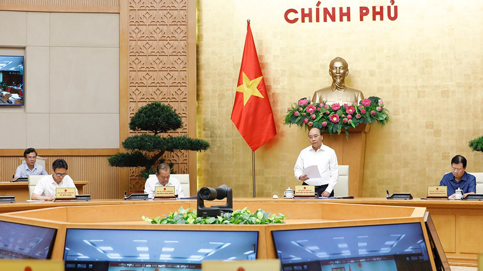 Thủ tướng Nguyễn Xuân Phúc phát biểu chỉ đạo.  Ảnh: TTXVN