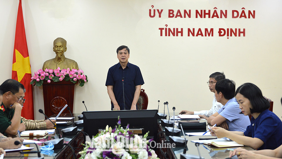 Đồng chí Trần Lê Đoài, TUV, Phó Chủ tịch UBND tỉnh, Phó Trưởng Ban chỉ đạo chủ trì hội nghị.   Ảnh: Minh Tân