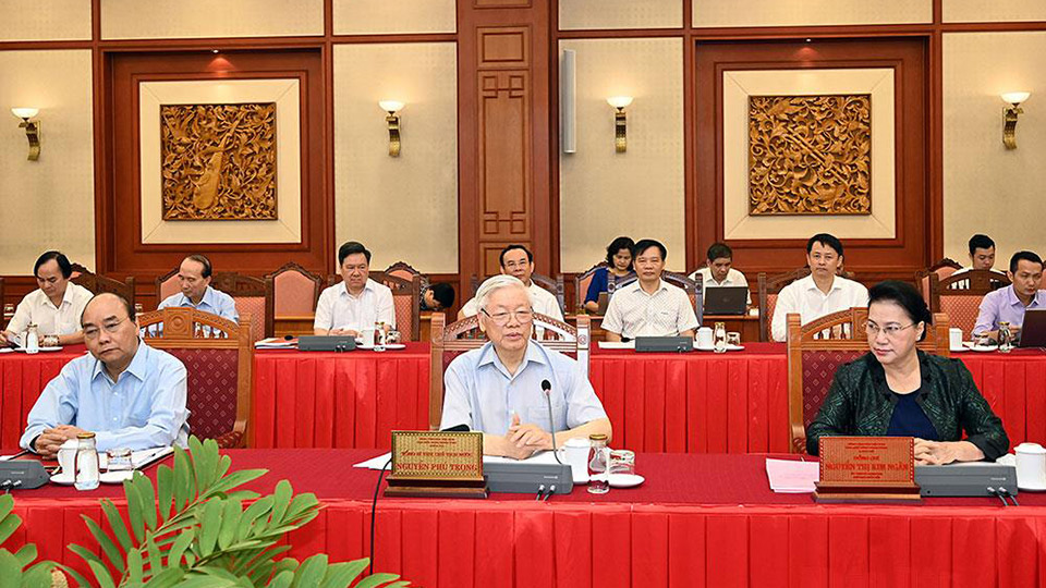 Tổng Bí thư, Chủ tịch nước Nguyễn Phú Trọng phát biểu tại buổi làm việc giữa tập thể Bộ Chính trị với Ban Thường vụ Thành ủy Hà Nội.  Ảnh: Duy Linh