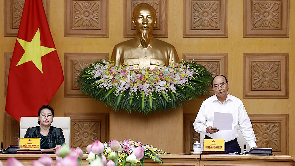 Thủ tướng Nguyễn Xuân Phúc, Bí thư Ban Cán sự Đảng Chính phủ phát biểu tại buổi làm việc. Ảnh: Dương Giang - TTXVN