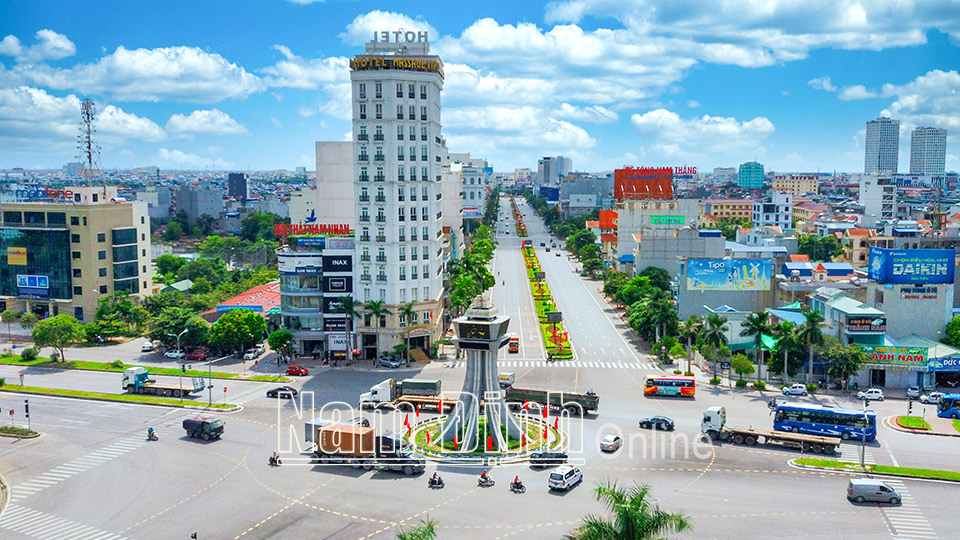 Đường Đông A, thành phố Nam Định.  Ảnh: Viết Dư