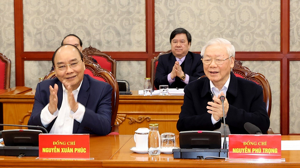 Tổng Bí thư, Chủ tịch nước Nguyễn Phú Trọng và Thủ tướng Nguyễn Xuân Phúc tại phiên họp.  Ảnh: Trí Dũng - TTXVN