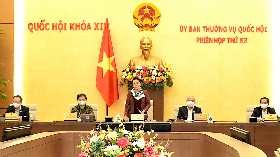 Chủ tịch Quốc hội Nguyễn Thị Kim Ngân phát biểu bế mạc phiên họp. Ảnh: quochoi.vn