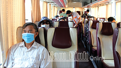 Công ty Cổ phần Đầu tư Liên hiệp Vận tải Hà Nam Ninh thực hiện nghiêm các biện pháp phòng, chống dịch COVID-19 trong hoạt động vận tải.