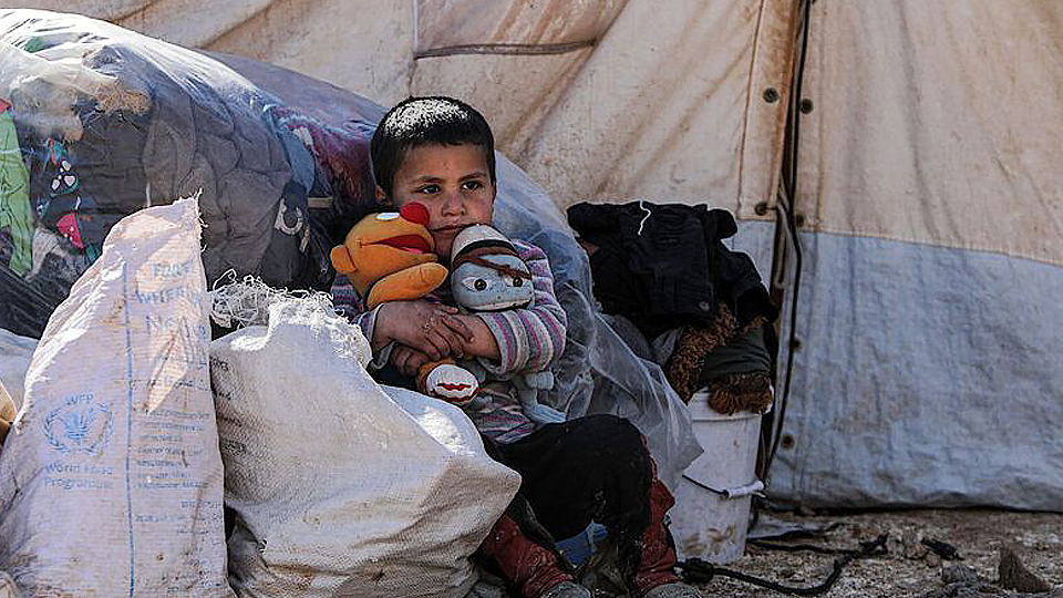 Trẻ em tại một trại tị nạn ở miền bắc Xy-ri. Ảnh Al-monitor