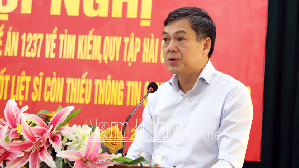 Đồng chí Trần Lê Đoài, TUV, Phó Chủ tịch UBND tỉnh phát biểu  kết luận hội nghị.
