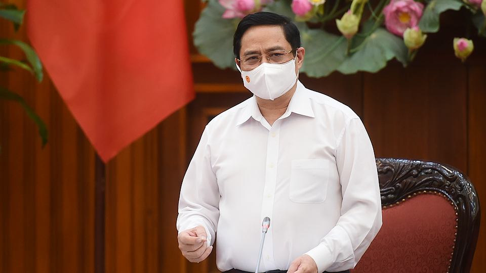 Thủ tướng Phạm Minh Chính chủ trì cuộc họp Thường trực Chính phủ về phòng, chống dịch COVID-19 diễn ra sáng 26-4. Ảnh: VGP