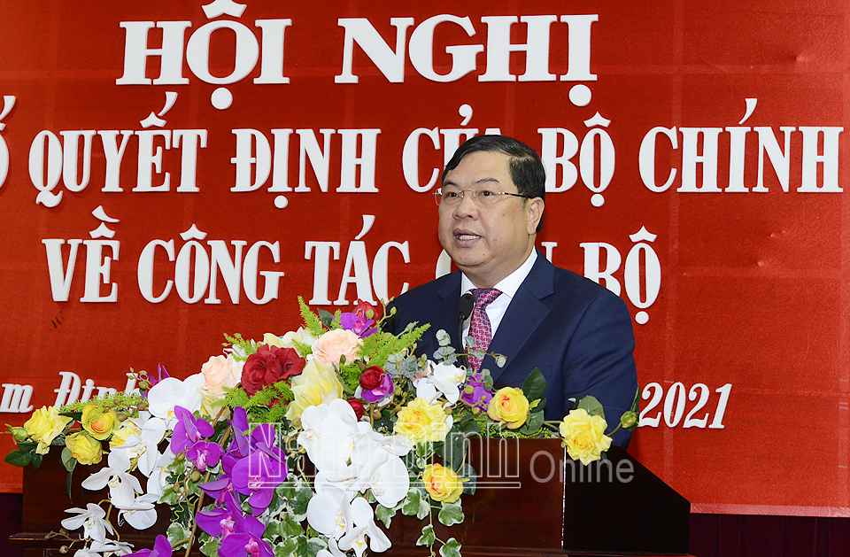 Đồng chí Phạm Gia Túc, Ủy viên BCH Trung ương Đảng, Bí thư Tỉnh ủy phát biểu nhận nhiệm vụ.