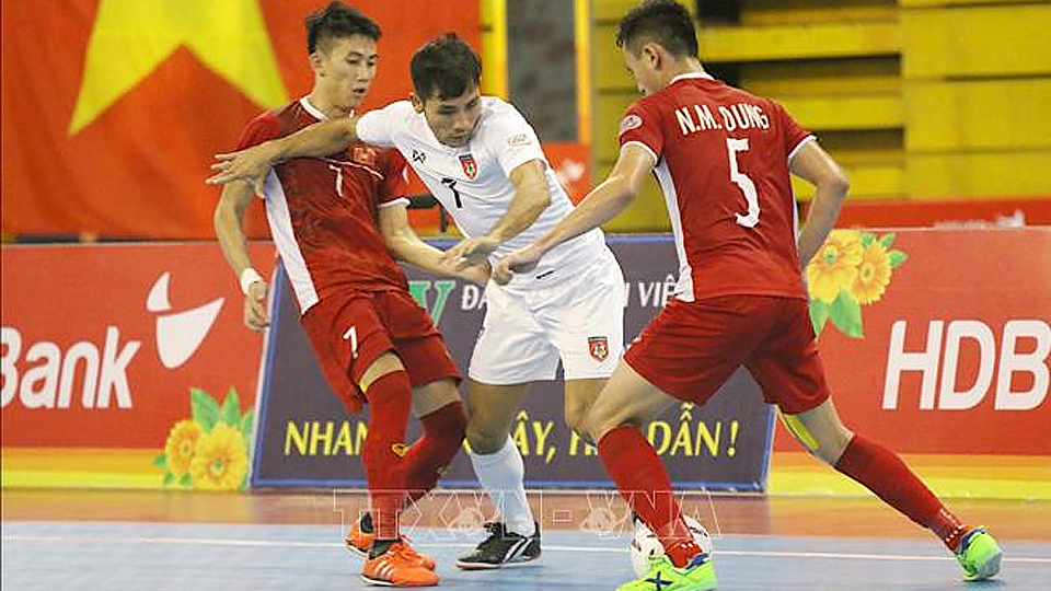Đội tuyển Futsal Việt Nam hướng tới mục tiêu lần thứ hai góp mặt tại đấu trường Futsal World Cup sau lần đầu vào năm 2016 ở Colombia. Ảnh: TTXVN