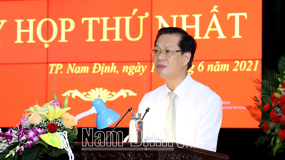 Đồng chí Nguyễn Anh Tuấn, Ủy viên Ban TVTU, Bí thư Thành ủy Nam Định được bầu giữ chức Chủ tịch HĐND thành phố khóa XVII, nhiệm kỳ 2021-2026.