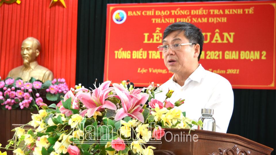 Đồng chí Trần Lê Đoài, TUV, Phó Chủ tịch UBND tỉnh, Trưởng Ban Chỉ đạo Tổng điều tra kinh tế năm 2021 tỉnh phát biểu chỉ đạo tại lễ ra quân.    Ảnh: Đức Toàn