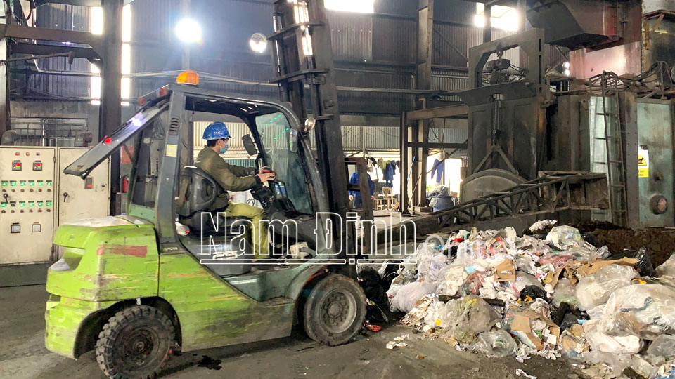 Xử lý rác thải tại Công ty CP Đầu tư và Kỹ thuật tài nguyên môi trường ETC (KCN Hòa Xá).