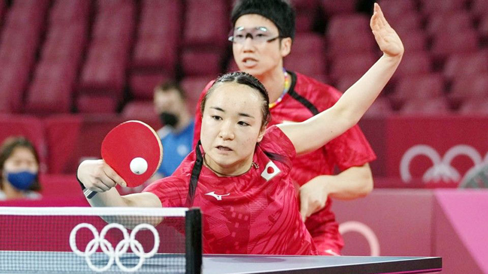 Cặp VĐV Jun Mizutani và Mima Ito giúp Nhật Bản lần đầu đoạt HCV Olympic bóng bàn nội dung đôi nam nữ. Ảnh:KYODONEWS.NET