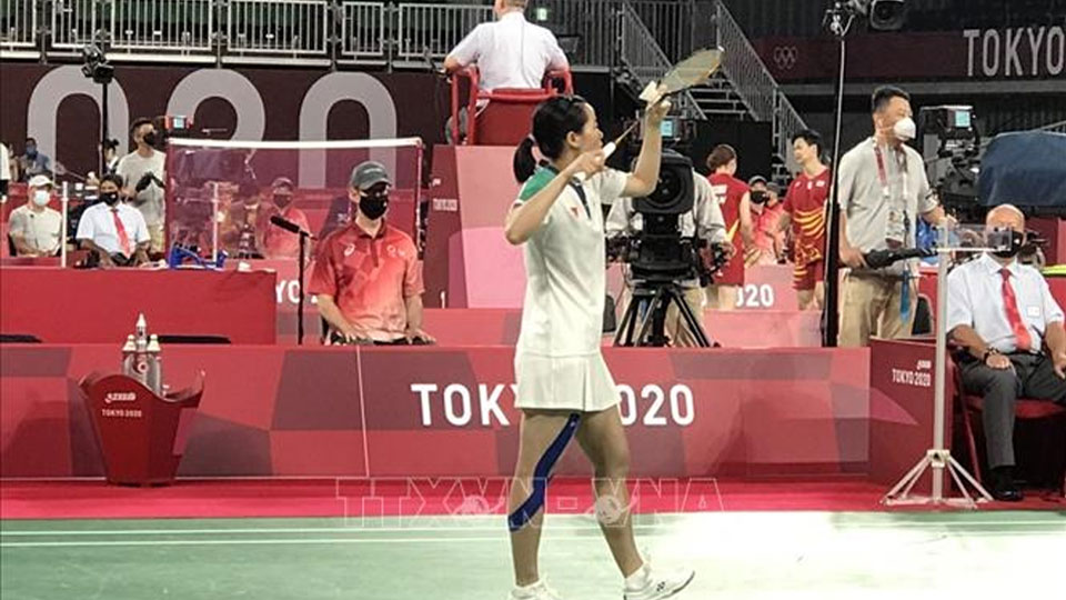 Tay vợt Thuỳ Linh trong trận đấu đầu tiên. Ảnh: TTXVN