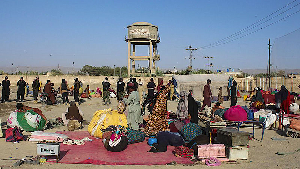Người tị nạn Afghanistan tập trung tại biên giới giáp Pakistan.