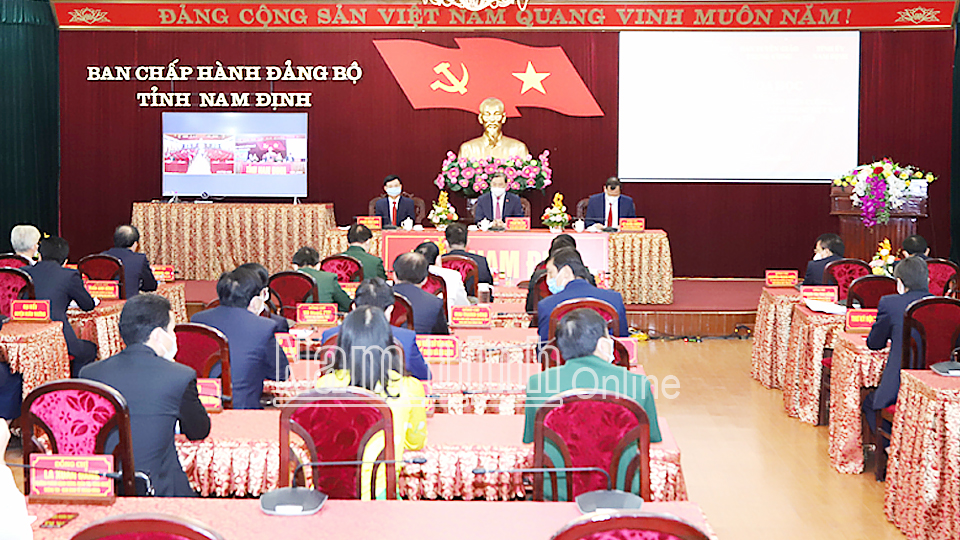 Quang cảnh hội thảo tại điểm cầu Nam Định.