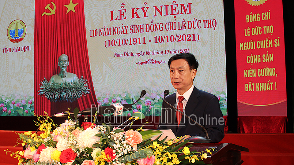 Đồng chí Phạm Đình Nghị, Phó Bí thư Tỉnh ủy, Chủ tịch UBND tỉnh phát biểu tại Lễ kỷ niệm.