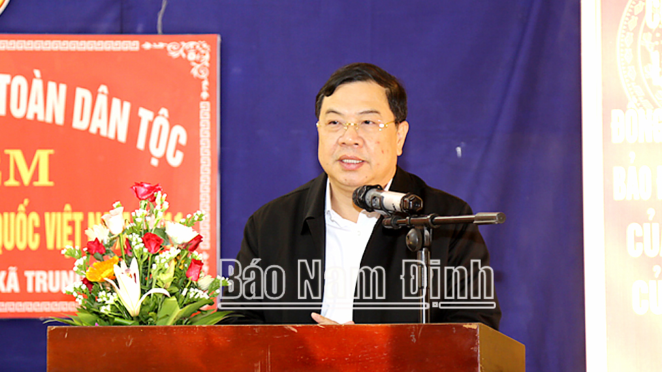Đồng chí Phạm Gia Túc, Ủy viên BCH Trung ương Đảng, Bí thư Tỉnh ủy phát biểu tại ngày hội.