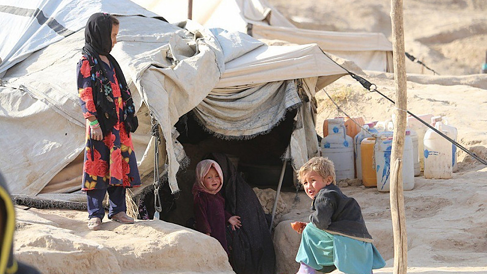 Nhiều người dân Afghanistan không có đủ lương thực khi mùa đông đến. (Ảnh Anadolu Agency)