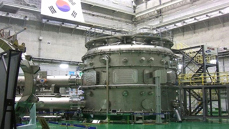 Lò phản ứng KSTAR được ví như "Mặt trời nhân tạo" của Hàn Quốc. (Ảnh: Michel Maccagnan)
