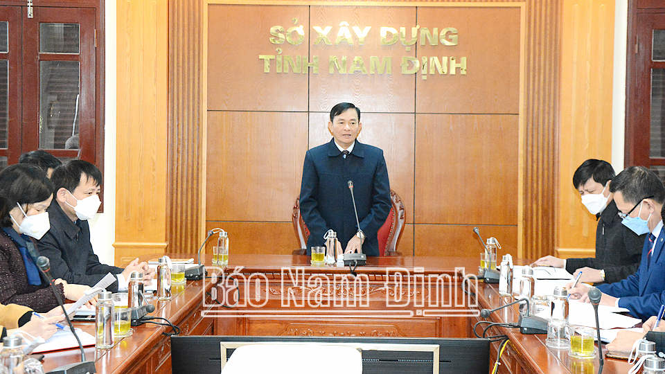 Đồng chí Nguyễn Phùng Hoan, Ủy viên Ban TVTU, Phó Chủ tịch HĐND tỉnh phát biểu tại buổi giám sát.