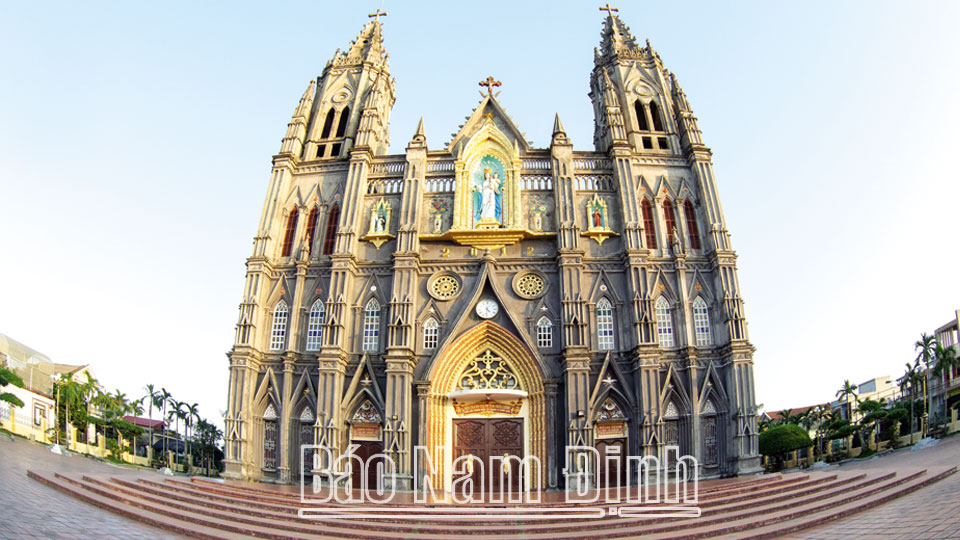 Nhà thờ Hưng Nghĩa, xã Hải Hưng (Hải Hậu).
