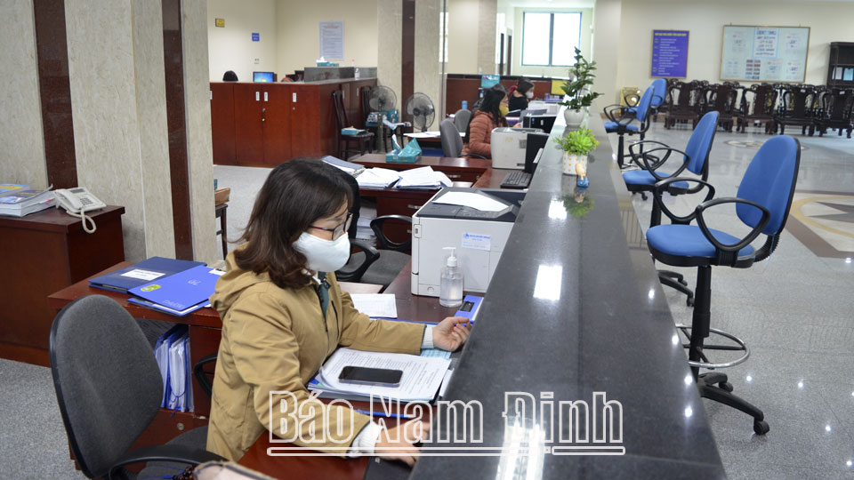Triển khai dịch vụ công trực tuyến nên khách hàng không phải đến Kho bạc Nhà nước Nam Định giao dịch trực tiếp.