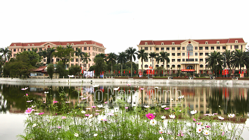 Dự án cải tạo kè hồ Vỵ Hoàng góp phần giúp thành phố Nam Định gia tăng điểm nhấn, thu hút phát triển kinh tế, du lịch.