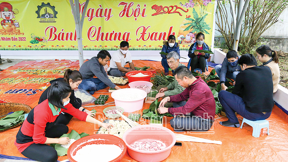 Ngày hội “Bánh chưng xanh” do Công đoàn Công ty Cổ phần Đầu tư hạ tầng Khu công nghiệp Bảo Minh (Vụ Bản) tổ chức cho công nhân lao động.