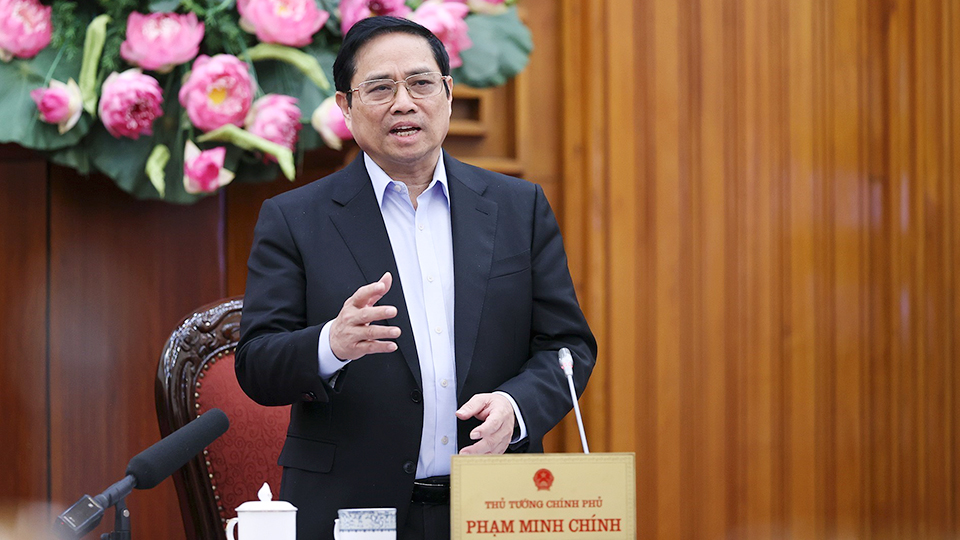 Thủ tướng Chính phủ Phạm Minh Chính kết luận cuộc họp về đảm bảo cung ứng điện cho sản xuất và sinh hoạt năm 2022.  Ảnh: Dương Giang - TTXVN