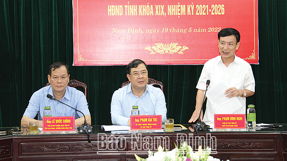 8206-Đồng chí Phạm Đình Nghị, Phó Bí thư Tỉnh ủy, Chủ tịch UBND tỉnh phát biểu tại hội nghị.