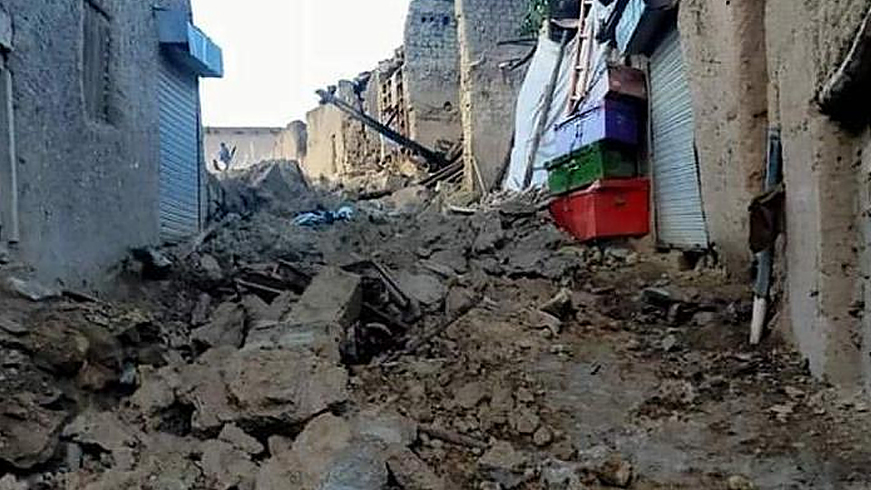 Khung cảnh tại hiện trường vụ động đất ở Afghanistan ngày 22/6. (Ảnh: CNN)
