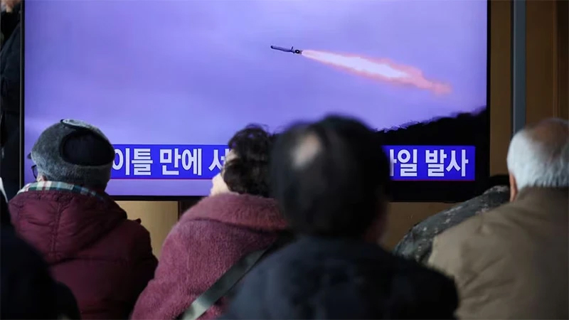 Triều Tiên phóng tiếp một số tên lửa hành trình, Hàn Quốc tăng cường cảnh giác