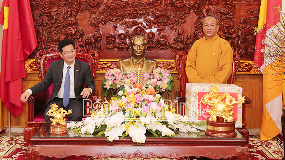 Hòa thượng Thích Quảng Hà, Phó Chủ tịch Hội đồng Trị sự Trung ương Giáo hội Phật giáo Việt Nam, Trưởng Ban Trị sự Giáo hội Phật giáo tỉnh phát biểu cảm ơn lãnh đạo tỉnh. 

