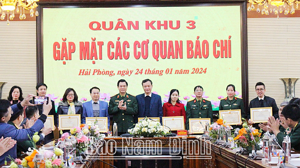 Bộ Tư lệnh Quân khu 3 gặp mặt các cơ quan báo chí nhân dịp Xuân Giáp Thìn 2024