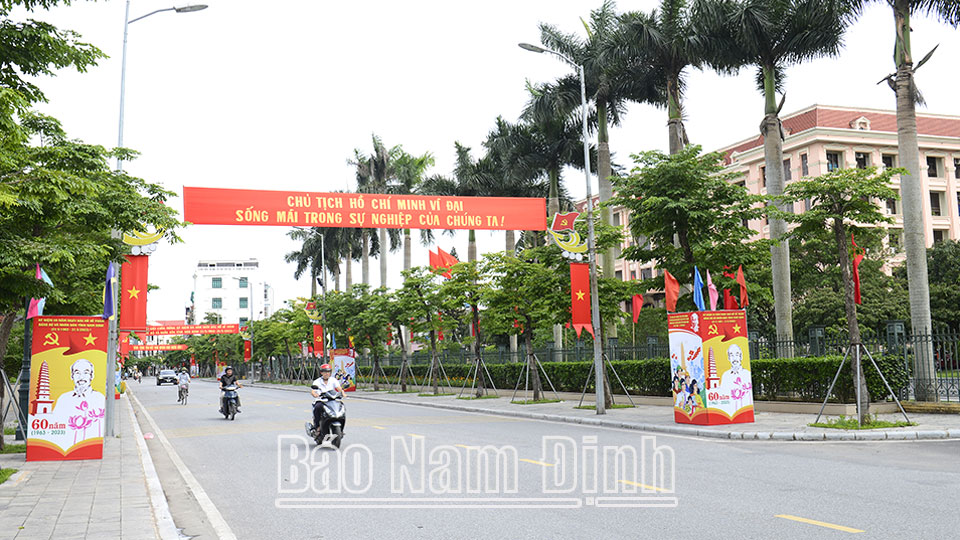 Đô thị thành phố Nam Định được chỉnh trang kiến thiết theo hướng văn minh, hiện đại. 