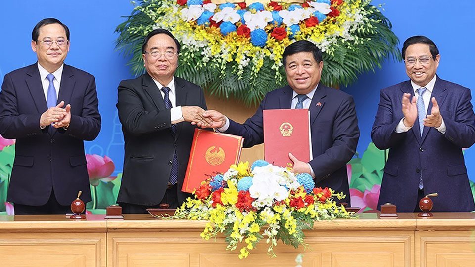 Kỳ họp lần thứ 46 Ủy ban liên Chính phủ
về hợp tác song phương Việt Nam - Lào