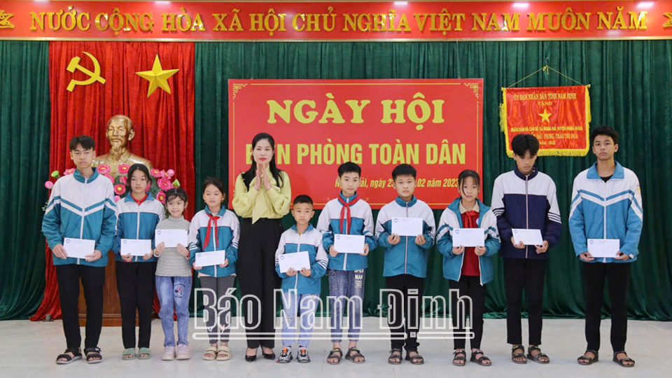 Tập hợp, phát huy sức mạnh
khối đại đoàn kết toàn dân