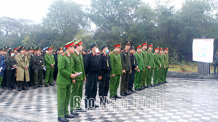 Gần 2.000 cán bộ, chiến sĩ Công an tham gia đảm bảo an ninh trật tự Lễ hội Khai ấn Đền Trần 2023