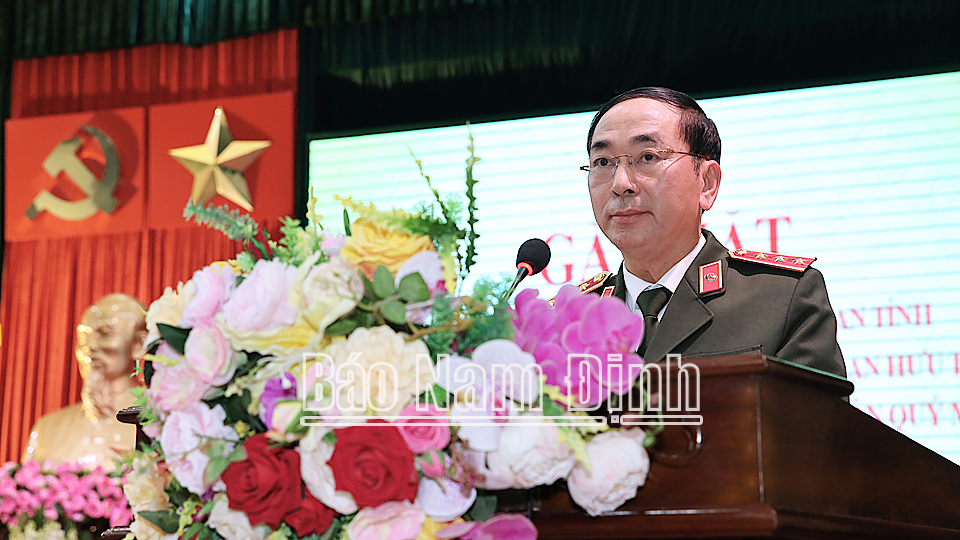 Thượng tướng Trần Quốc Tỏ, Ủy viên BCH Trung ương Đảng, Thứ trưởng Thường trực Bộ Công an phát biểu tại buổi gặp mặt.
