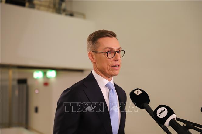 Ứng cử viên Tổng thống Phần Lan Alexander Stubb phát biểu tại cuộc họp báo ở Helsinki ngày 28/1/2024. Ảnh: THX/TTXVN
