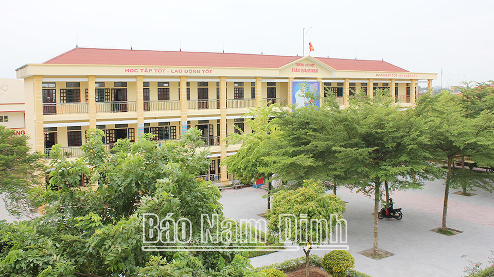 Trường Tiểu học Trần Quang Khải, thị trấn Mỹ Lộc được đầu tư xây dựng khang trang.
Ảnh: Thành Trung