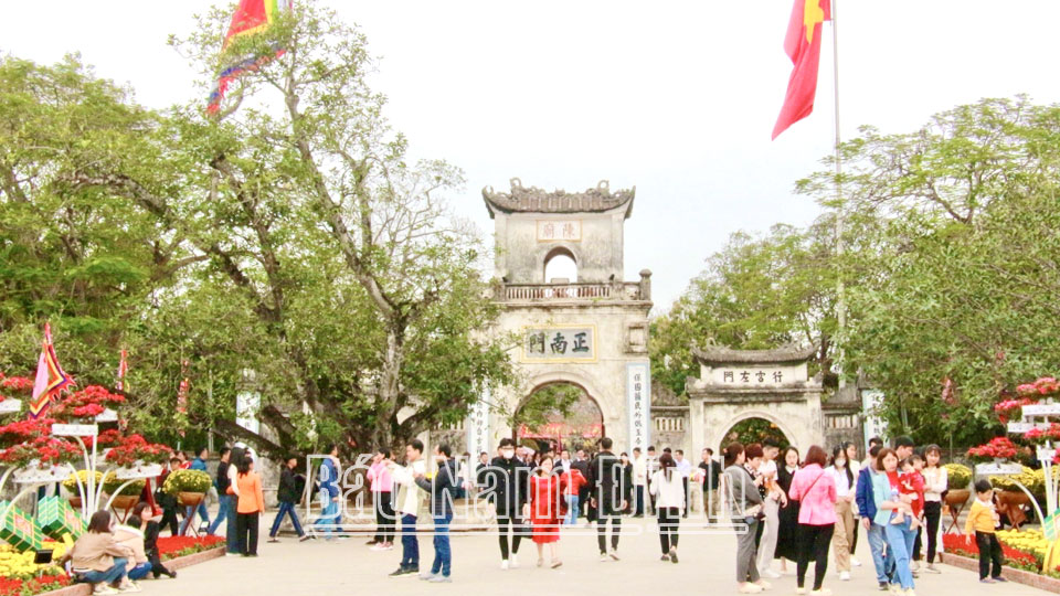Nhiều hoạt động văn hóa, thể thao, du lịch trong lễ hội Khai ấn Đền Trần Xuân Giáp Thìn 2024