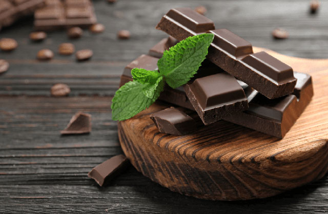 Sô cô la đen nguyên chất là loại tốt nhất cho sức khỏe.
