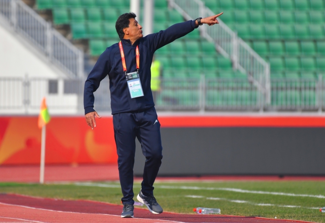 HLV Samad Marfavi dự đoán trước về những khó khăn U20 Iran sẽ phải đối mặt trong trận gặp U20 Việt Nam sắp tới. (Ảnh: AFC). 